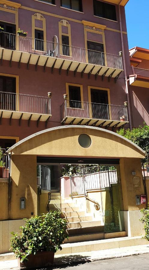 I Vicini Del Re Holiday Home Palermo Exteriör bild